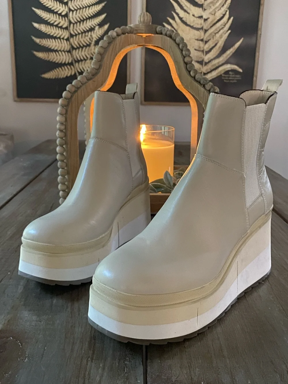 Naked Feet Guild Leather Platform Chelsea Chunky Boots Womens 10 Khaki Beige